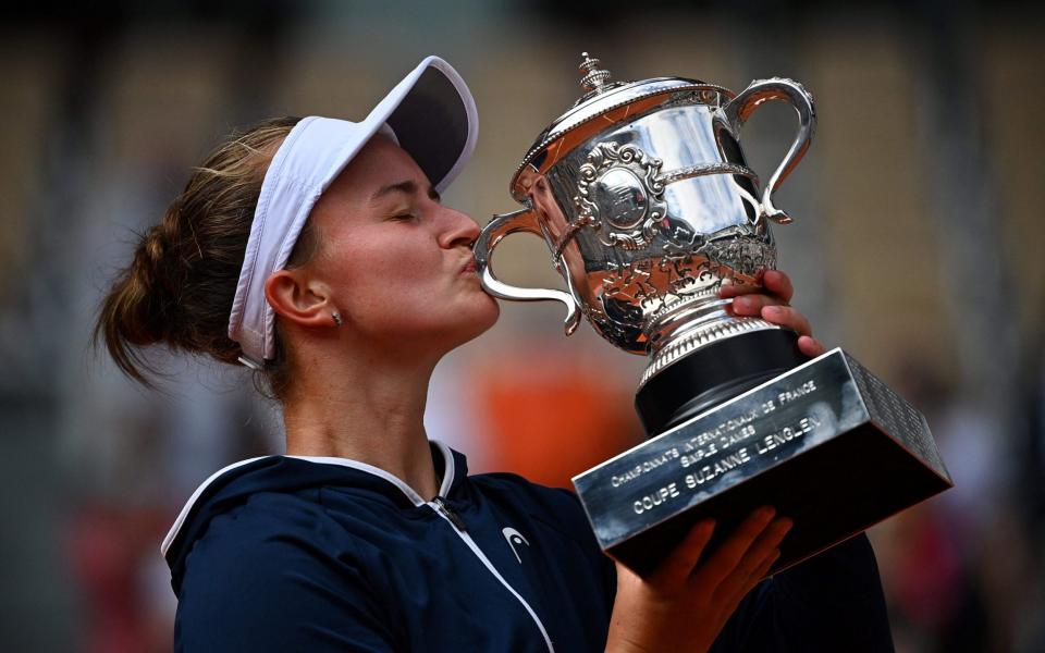 when is french open 2022 tv channel latest odds predictions emma raducanu - AFP VIA GETTY IMAGES