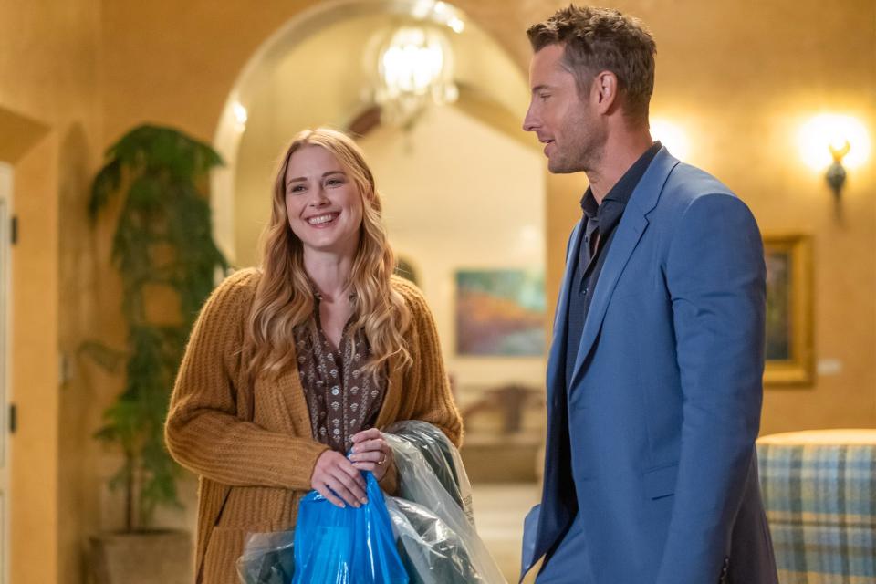 Alexandra Breckenridge and Justin Hartley on 'This Is Us'