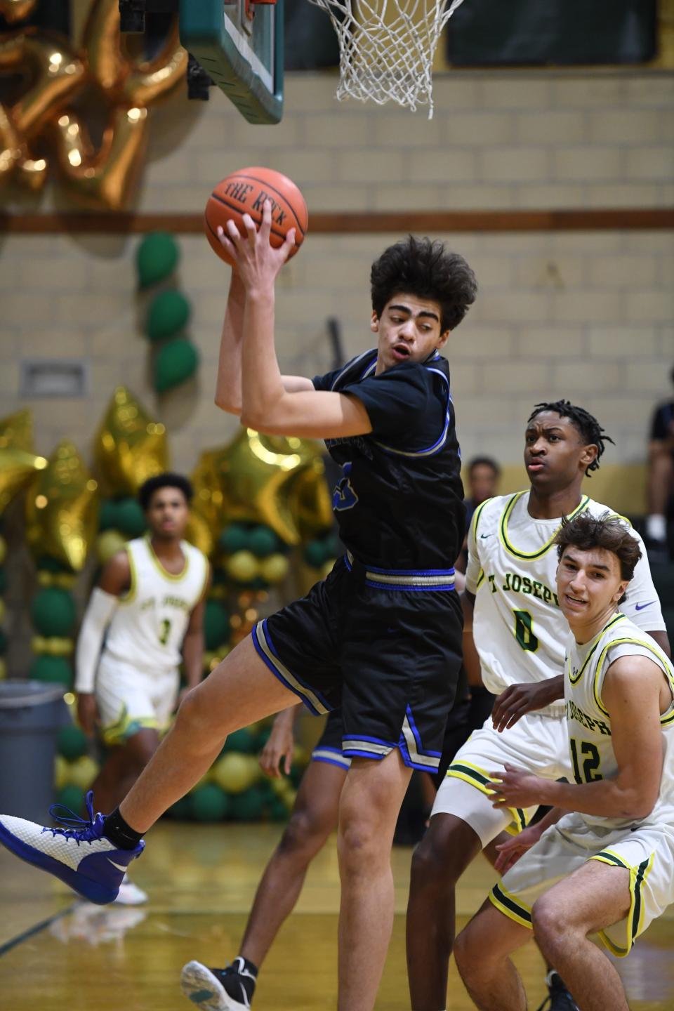 Tyler Tejada, shown here earlier in his career, led Teaneck to a 68-62 win over Eastside in the Teaneck Classic Showcase on Saturday, January 21, 2023.