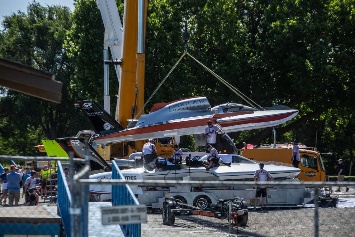 The Strong Racing U-9 Pinnacle Peak Consulting unlimited hydroplane was being prepped in 2021 for a practice run on the Columbia River.