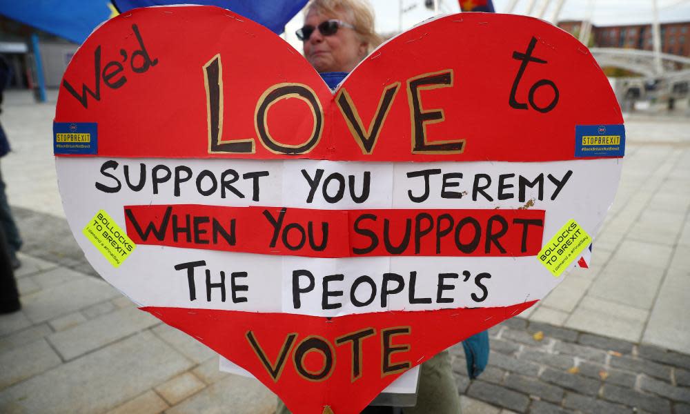 An anti-Brexit demonstrator holds a placard outside the venue of the Labour Party’s conference in Liverpool, Britain, September 25, 2018. REUTERS/Hannah McKay