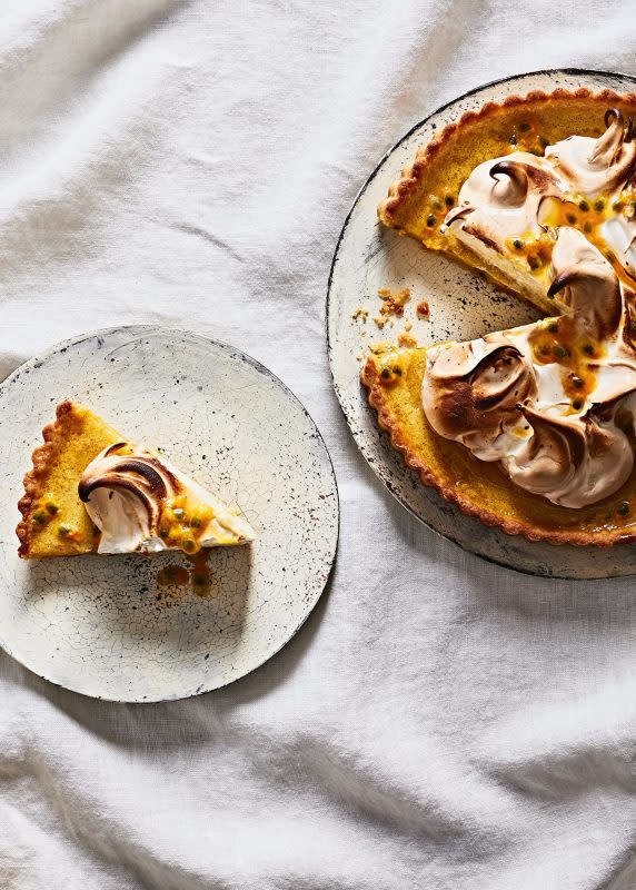 <p>Hello My Dumpling</p><p>This passion fruit yuzu meringue tart is so delicious and an absolute flavor bomb.</p><p><strong>Get the recipe: <a href="http://www.hellomydumpling.com/passion-fruit-yuzu-sesame-meringue-tart/" rel="nofollow noopener" target="_blank" data-ylk="slk:Passion Fruit Yuzu Meringue Tart;elm:context_link;itc:0;sec:content-canvas" class="link "><em>Passion Fruit Yuzu Meringue Tart</em></a></strong></p>