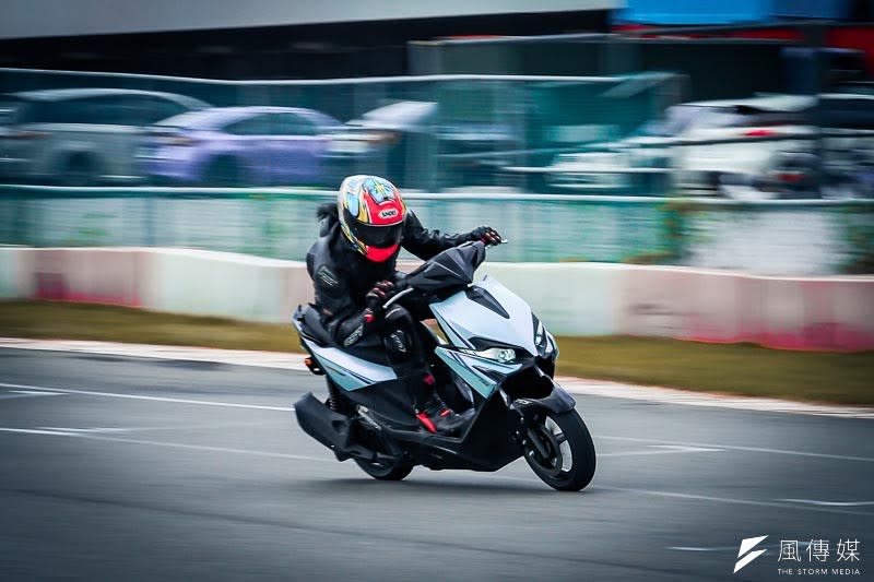 <cite>2024 KYMCO RTS 135同級最強、制霸登場！優惠價9.85萬起、同場加映RTS 125車型，RTS R 165現正預售中！</cite>