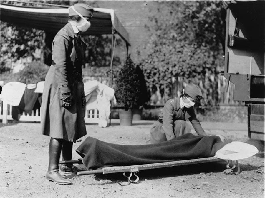 red cross, 1918 flu