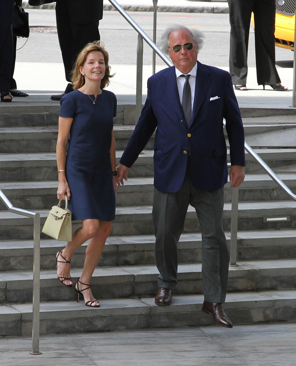 NEW YORK, NY - JULY 09: Graydon Carter (R) attends the Nora Ephron Memorial Service on July 9, 2012 in New York City. (Photo by Rob Kim/Getty Images)