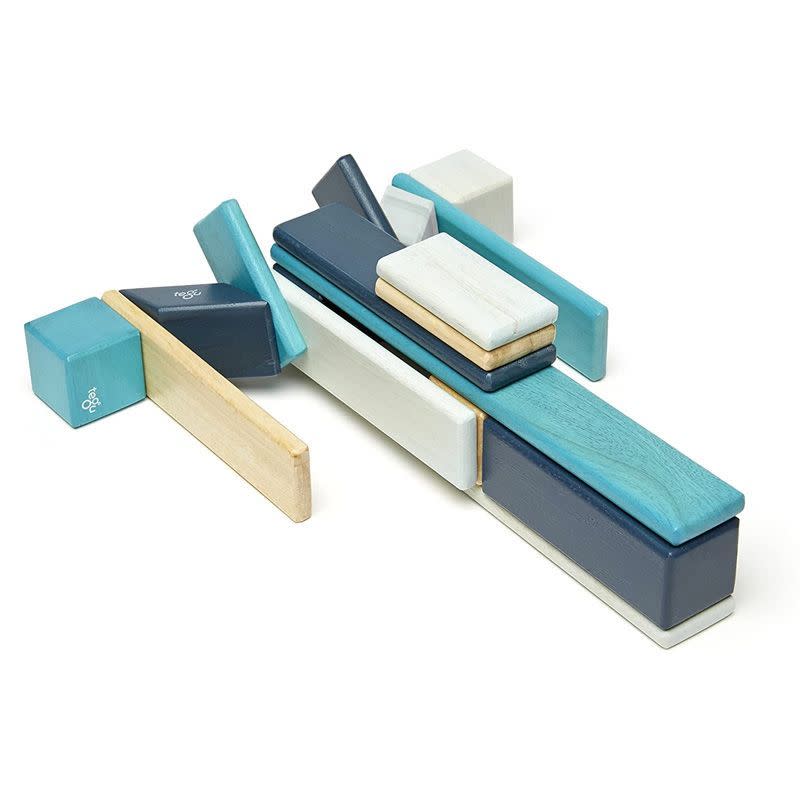24-Piece Magnetic Wooden Block Set, Blues