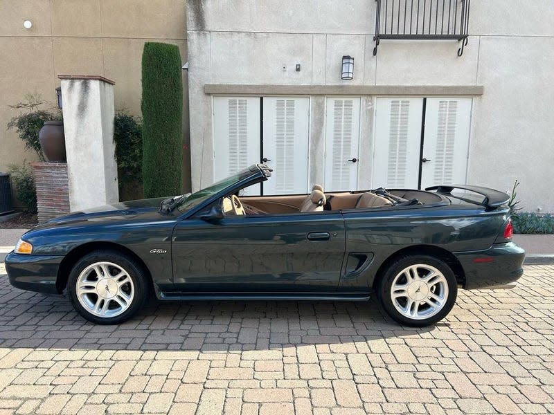 Photo: <a class="link " href="https://losangeles.craigslist.org/sgv/ctd/d/covina-super-clean-rare-1998-mustang-gt/7750223688.html" rel="nofollow noopener" target="_blank" data-ylk="slk:Craigslist;elm:context_link;itc:0;sec:content-canvas">Craigslist</a>