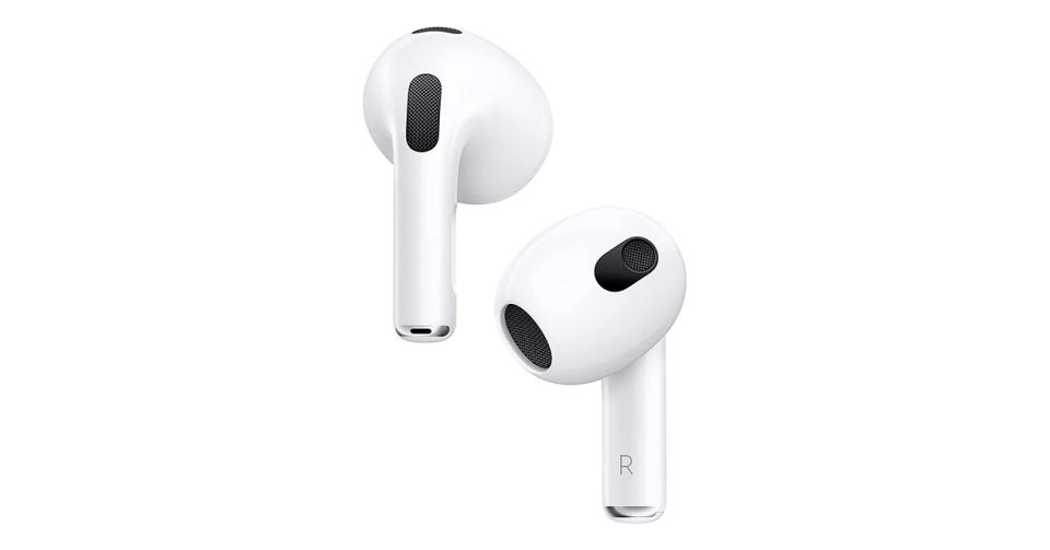 Los AirPods de 3ª Generación son más compactos que antes. (Foto: Amazon)