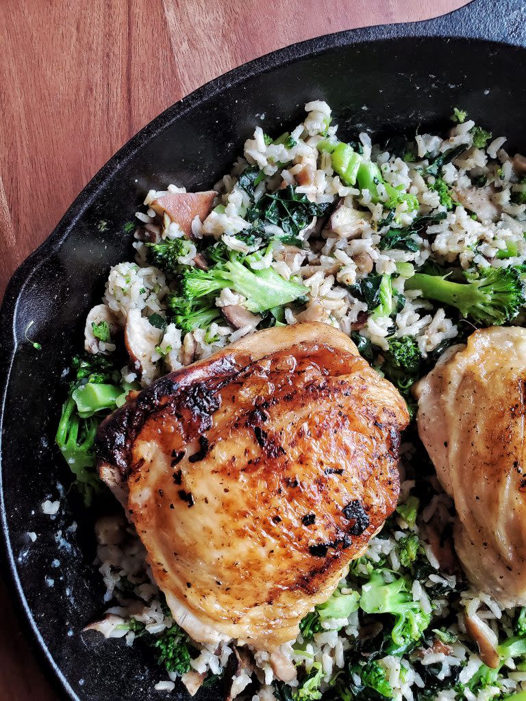 Lemon garlic brick chicken, made using a cast iron skillet. <br>(Credit: @FreckledFoodie)