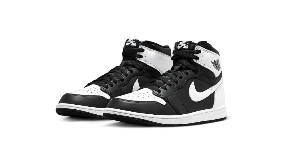 Air Jordan 1 High Black White 2024