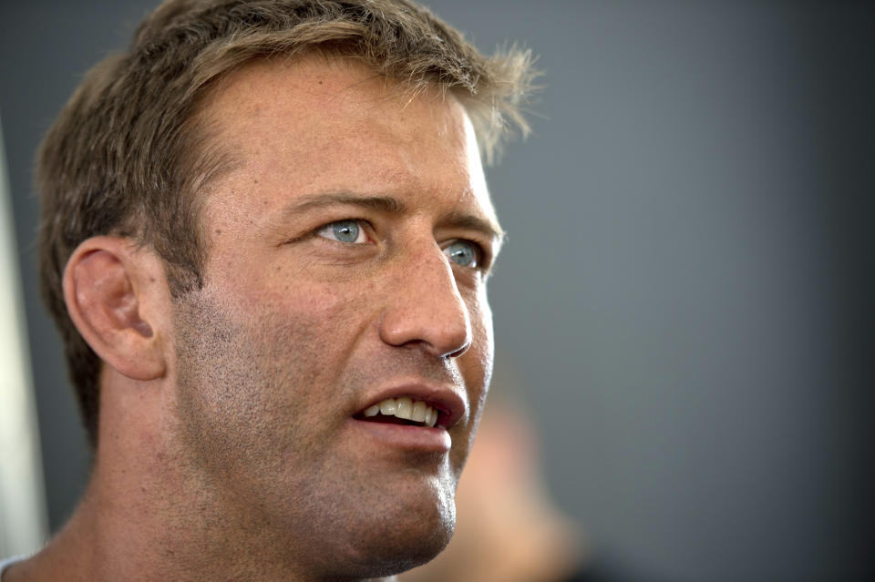 US MMA-UFC fighter Stephan Bonnar talks with journalists at the end of a training session in Lapa, Rio de Janeiro, on October 10, 2012. Bonnar will fight against Brazilian Anderson Silva on October 13.  AFP PHOTO/Christophe Simon        (Photo credit should read CHRISTOPHE SIMON/AFP/GettyImages)