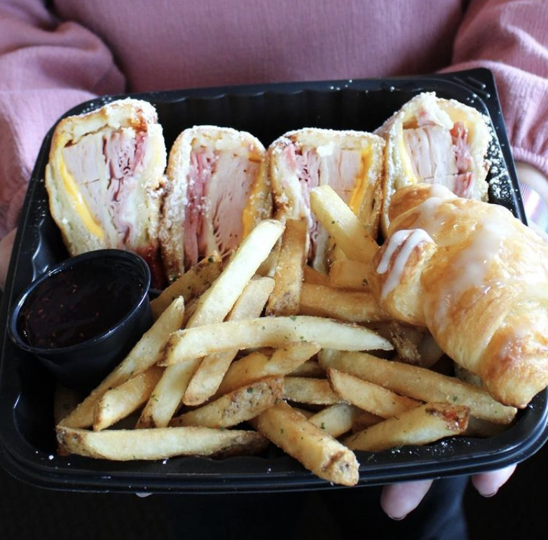 cheddar's scratch kitchen monte cristo