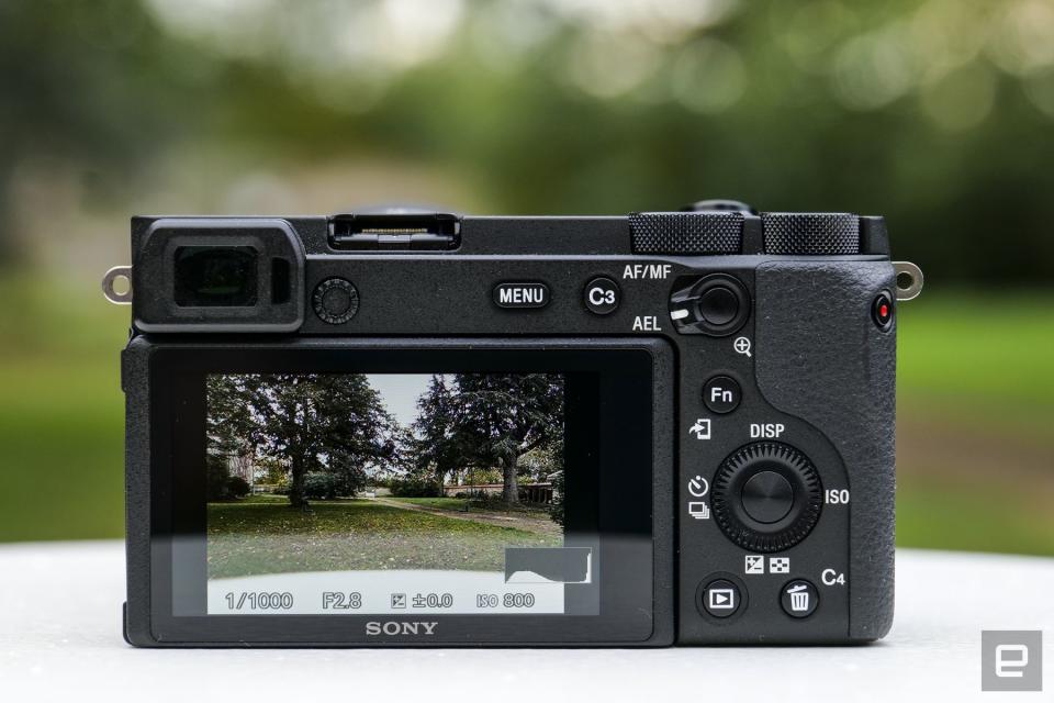 Sony A6600 aps-c mirrorless camera