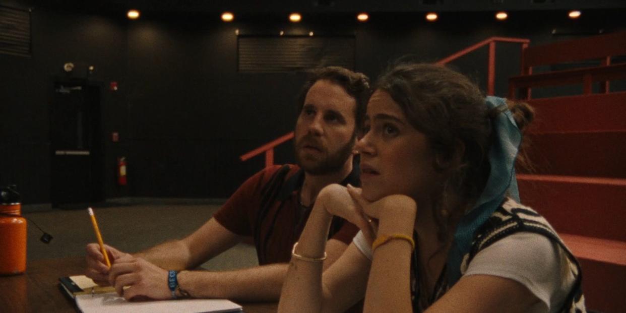 ben platt and molly gordon in the film theater camp courtesy of searchlight pictures © 2023 20th century studios all rights reserved