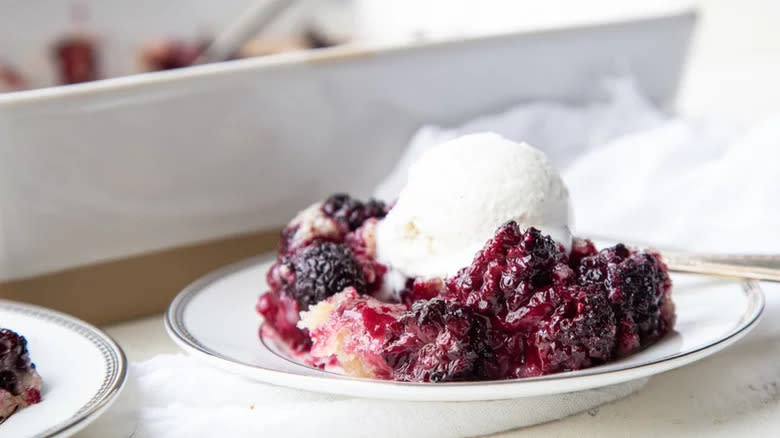 southern blackberry cobbler on plate