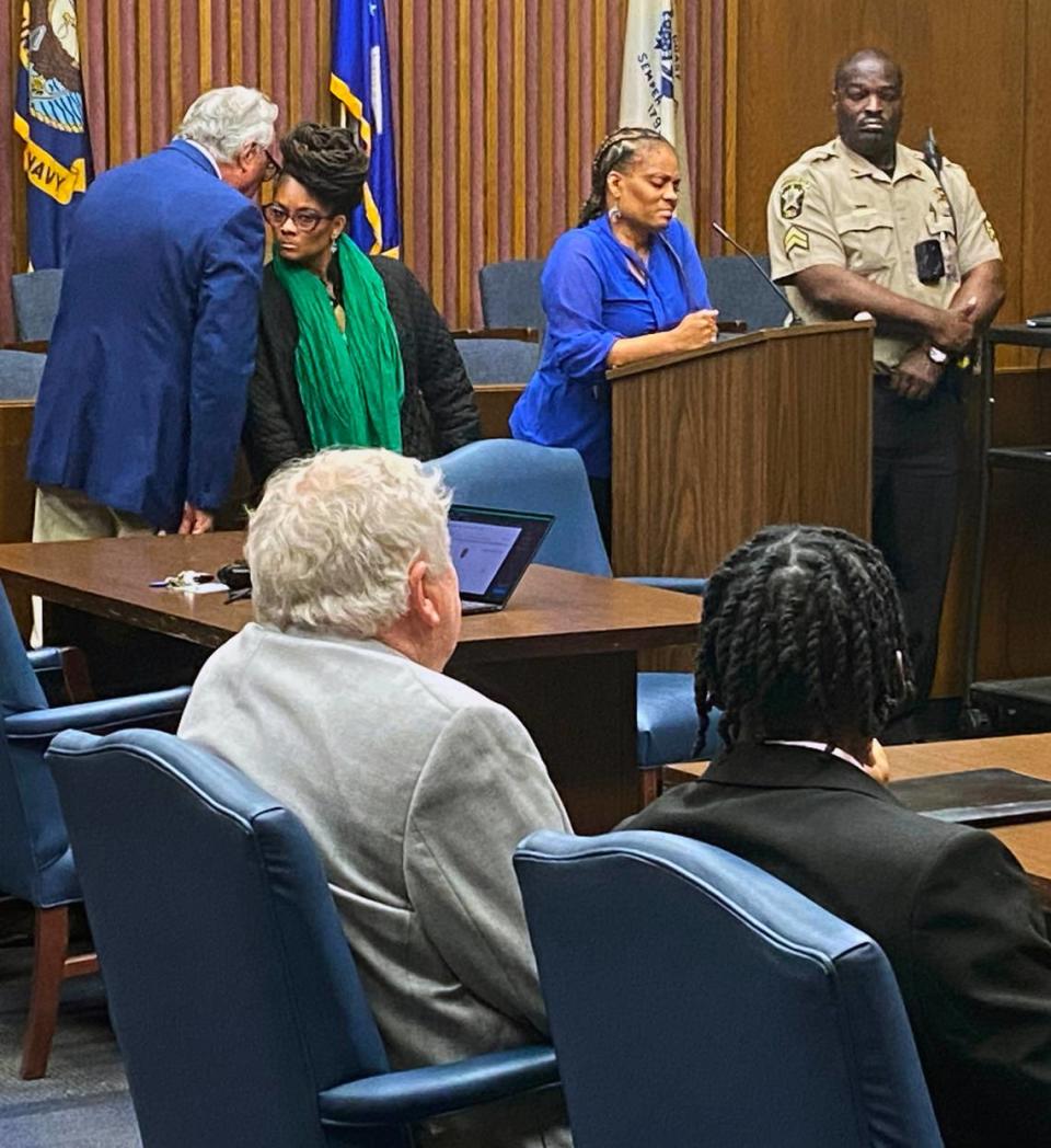 Antwameka “Angel” King, at microphone, the mother of Jaylin Jaquan “Bart” Williams, gives her victim impact statement in court Tuesday morning after a jury convicted Jordan Jamal Seldon on all charges for his involvement in the fatal shooting of Williams in 2019. 08/01/2023