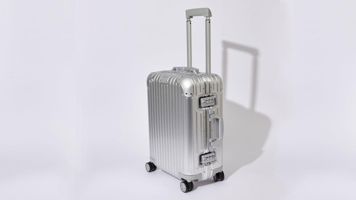 rimowa suitcase review