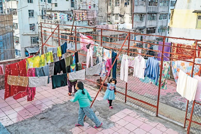 天台屋的居住環境十分惡劣。