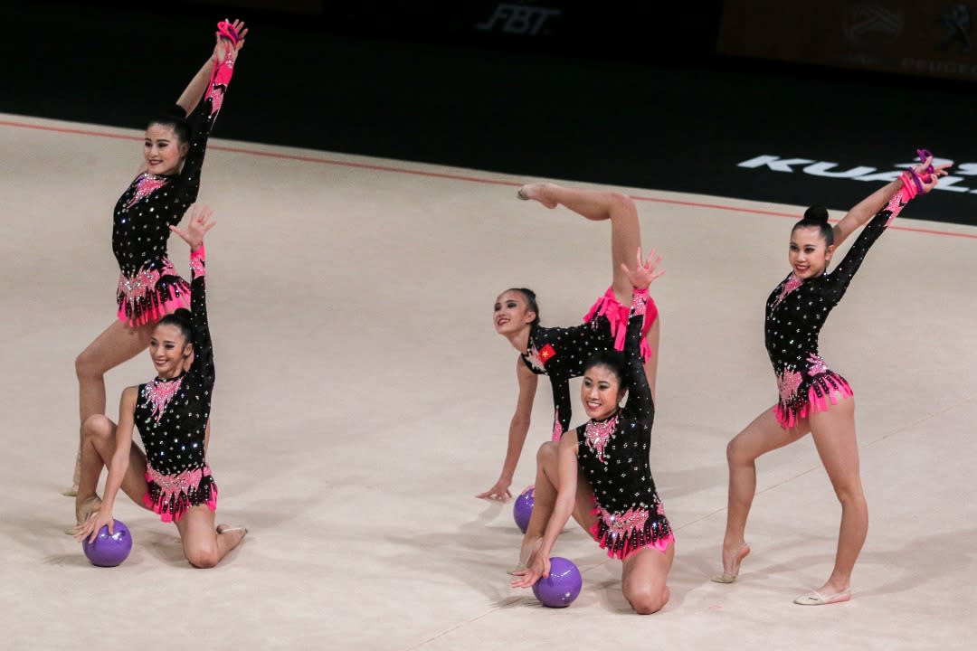 In pics: women's rhythmic gymnastics clubs finals at SEA Games - Xinhua