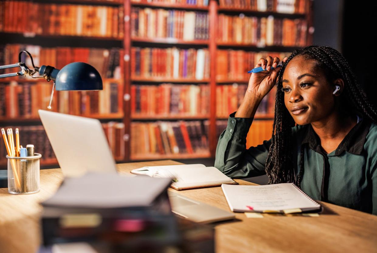 Isolation can make opportunities elusive. <a href="https://www.gettyimages.com/detail/photo/young-woman-holding-a-highlighter-and-reading-a-royalty-free-image/1446120435?adppopup=true" rel="nofollow noopener" target="_blank" data-ylk="slk:fotostorm via Getty Images;elm:context_link;itc:0;sec:content-canvas" class="link ">fotostorm via Getty Images</a>