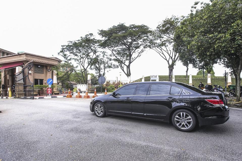 Communication and Multimedia Minister Datuk Saifuddin Abdullah arrives at the Prime Minister’s Office in Putrajaya October 23, 2020. — Picture by Hari Anggara