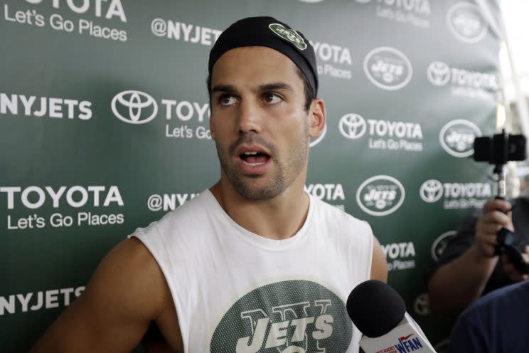 Eric Decker has signed with the Tennessee Titans. (AP)