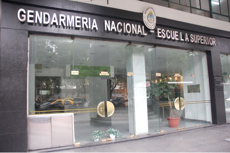 Sede de la Gendarmería Nacional en Av. Paseo Colón 533, CABA