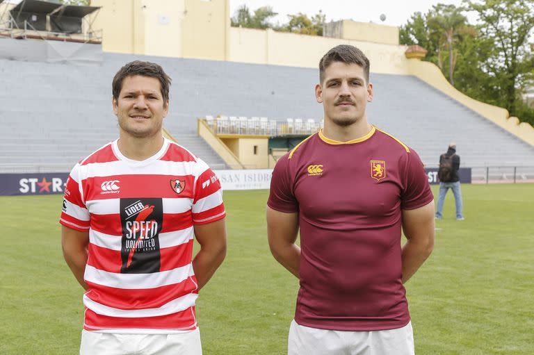 Listos para la batalla por un lugar en la final: Franco Battezzati y Lucas Marguery, los capitanes de Alumni y Newman, respectivamente