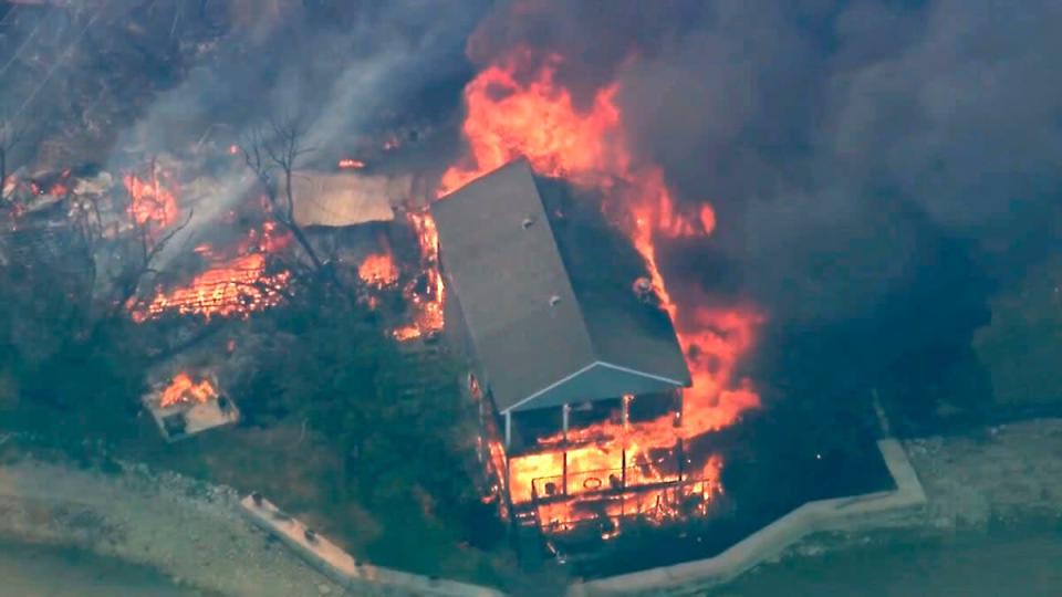 A wildfire in North Texas may have been started by sunlight igniting trash, an official says (KDFW FOX 4)
