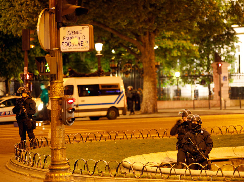 Police officers shot at Champs Elysees in Paris