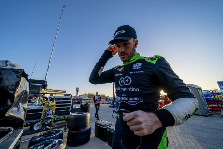 La continuidad de Agustín Canapino en IndyCar en 2024 es una incógnita: el ingeniero Ricardo Juncos intenta atraer patrocinadores estadounidenses para ensayar una segunda aventura con el arrecifeño