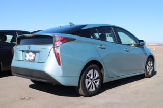 2016 Toyota Prius - first drive, Laguna Niguel, CA, Nov 2015