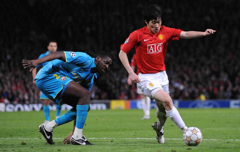 Manchester United's Ji-Sung Park and Barcelona's Toure Yaya during the UEFA Champions League, Semi Final, Second Leg match at Old Trafford, Manchester.