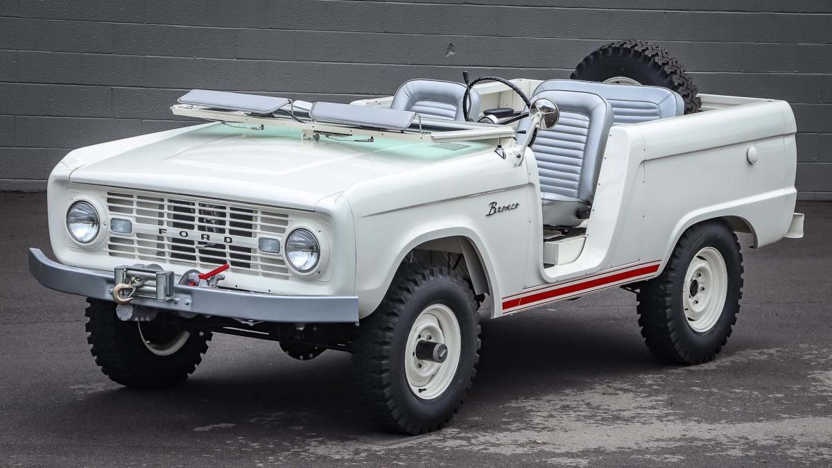 1966 Ford Bronco U13 Roadster Needs Someone To Restore It