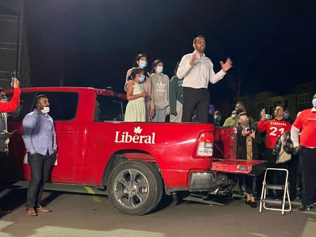 Liberal George Chahal gives a victory speech to a crowd of supporters in his riding of Calgary Skyview shortly before midnight on election night, Sept. 20, 2021. (Elise Von Scheel/CBC - image credit)