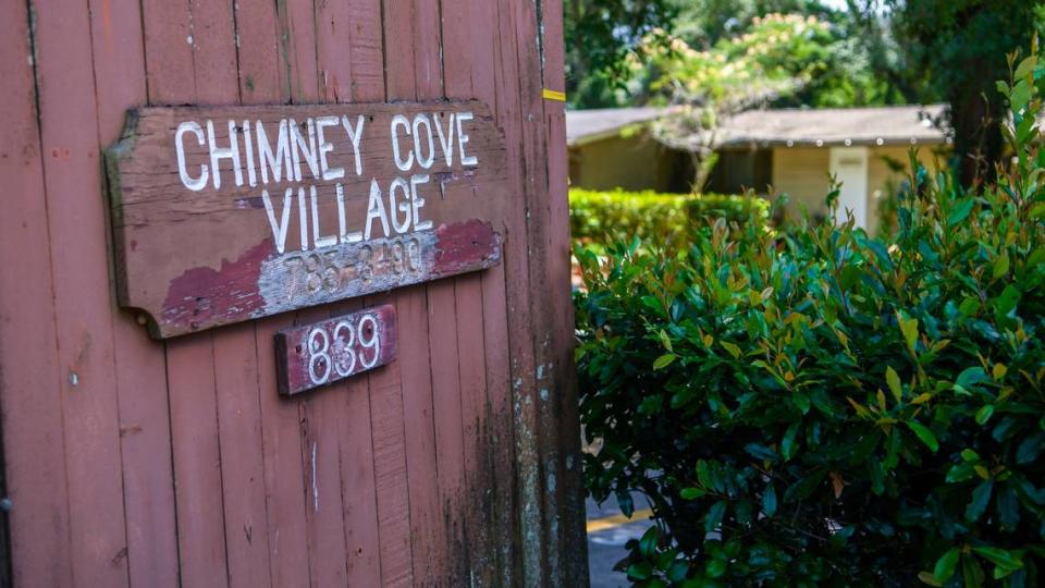 The entrance to Chimney Cove Apartments as seen on May 25, 2023, on Hilton Head Island. The existing owner has submitted plans to redevelop the property into luxury apartments. Drew Martin/dmartin@islandpacket.com