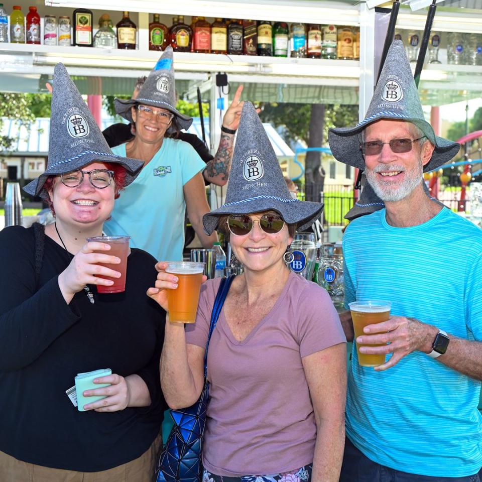 The Pop-Up Biergarten at Wellington Town Center Promenade will be held Friday, Nov. 17 and Saturday, Nov. 18. It will feature German and American craft beers, food, music and more.