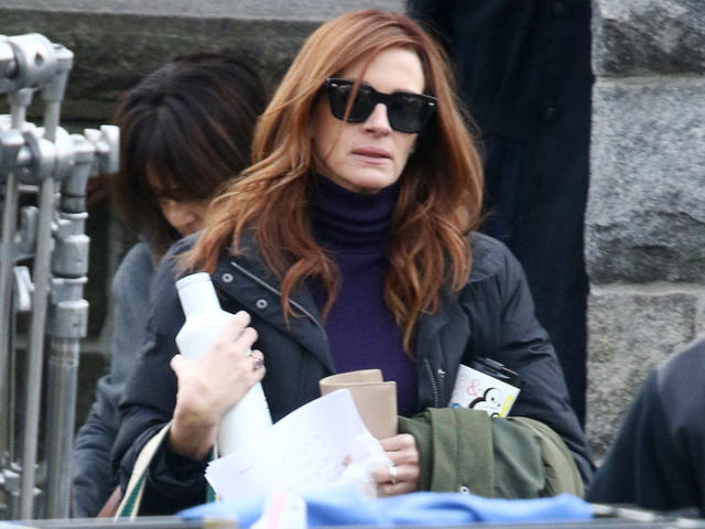 American iconic actress Julia Roberts was spotted carrying a