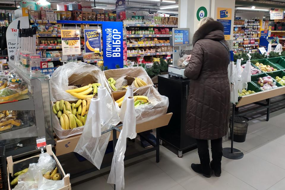 Russischer Supermarkt Lenta in 
Saint-Petersburg.  - Copyright: picture alliance / Russian Look | Maksim Konstantinov