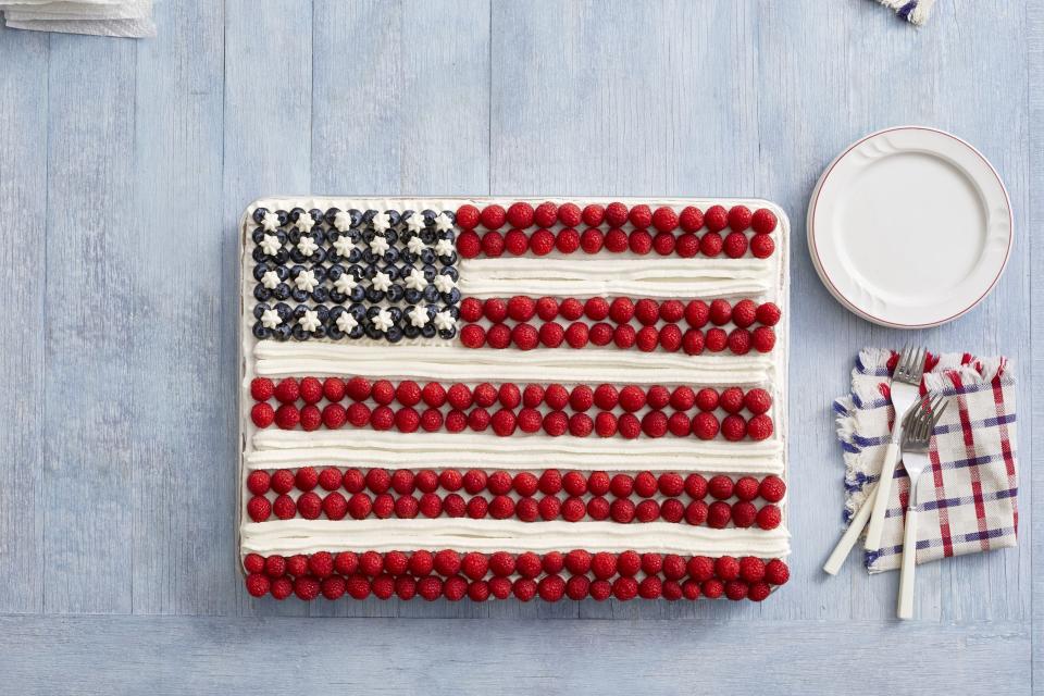 Make These Easy, Creative 4th of July Desserts for Your Backyard Party