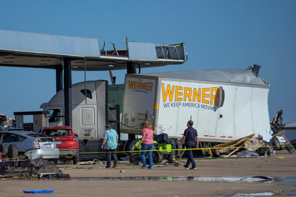Semi truck damaged in Texas storm