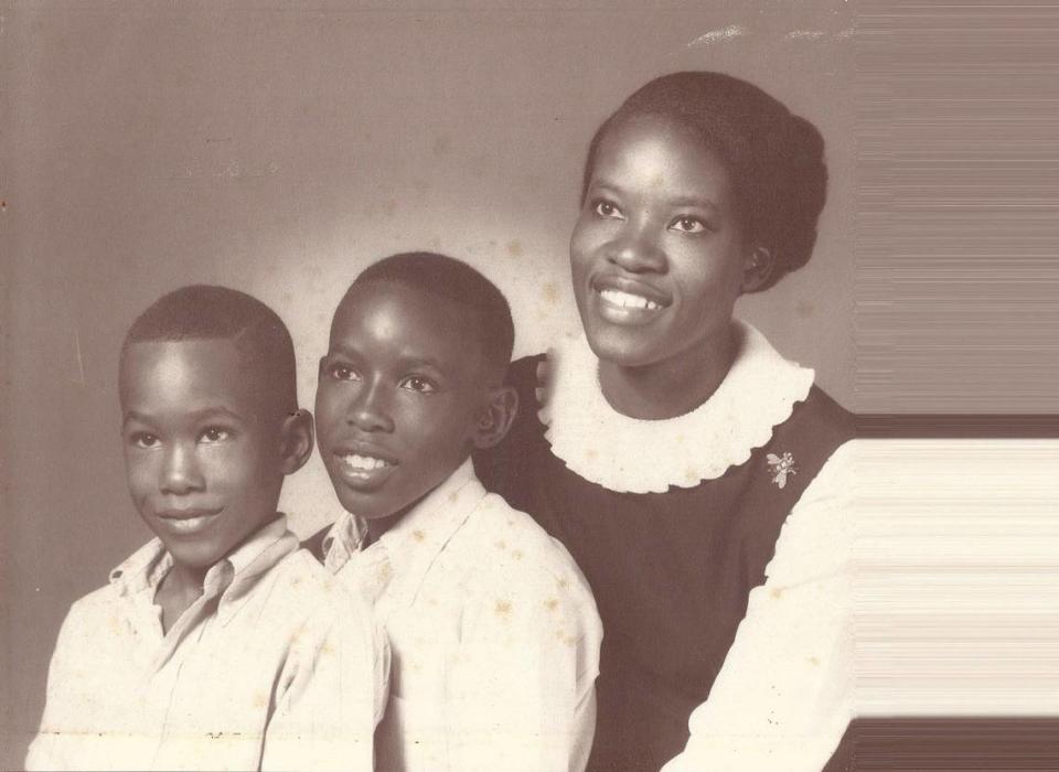 Bea Hines with her two sons, Rick, 9, and Shawn, 6, circa 1967. Rick is closest to Bea.