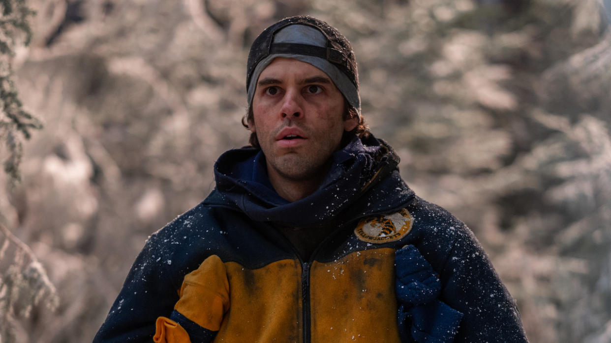  Coach Ben standing in the snow in Yellowjackets 