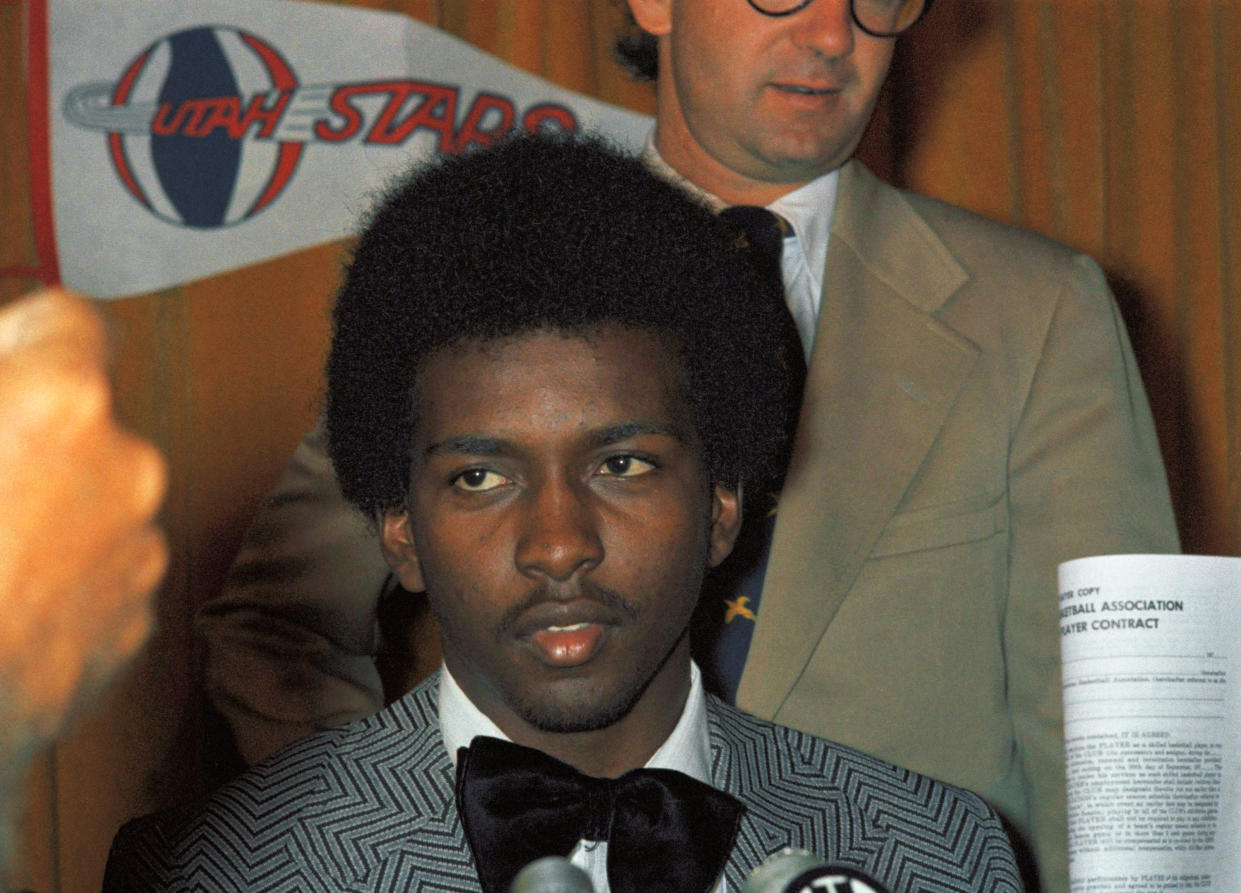 Moses Malone signed with the ABA's Utah Stars in 1974. (AP Photo/Robert Houston)