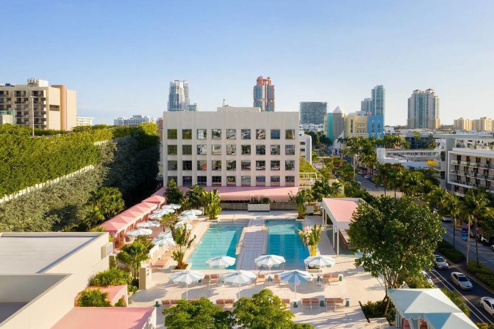 El Goodtime Hotel de Miami Beach es copropiedad del empresario David Grutman y de Pharrell, y es un imán para los famosos.