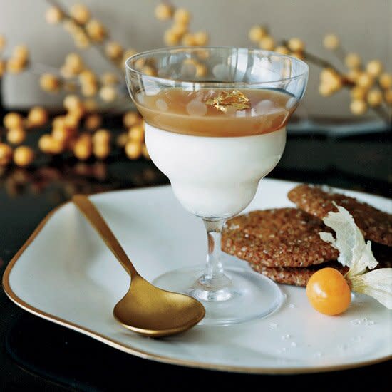 Vanilla-and-Cider Panna Cottas with Spiced-Ginger Cookies