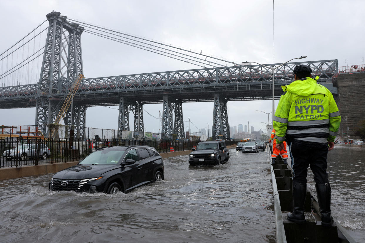 Nueva York inundada tras las intensas lluvias. Imagen del 29 de septiembre 2023 |  REUTERS/Andrew Kelly  