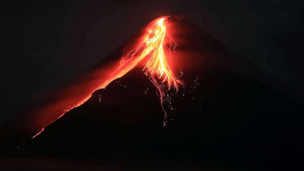 PHOTO: Mount Mayon spews lava during an eruption near Legazpi city in Albay province, south of Manila, June 11, 2023. (Afp Contributor#afp/AFP via Getty Images)