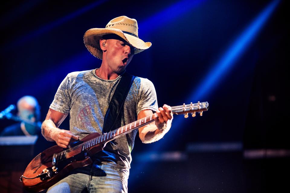 Kenny Chesney performs at the 2015 iHeartRadio Music Festival at MGM Grand Garden Arena in Las Vegas.