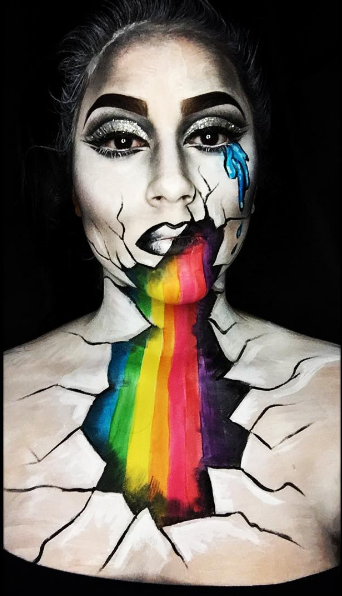 Kayla Martinez created this beautiful body art in honour of the Orlando victims. “The brokenness in this piece signifies all the people involved, the people who are hurting, the community, and even the world with this being one of the most tragic events since 911,” she writes. “The inside of it is all the love and support from everyone around the world.”